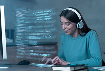 Benefits of Hiring Remote Developers 2024 on Short-term & Long-term Basis by Big and Small Organizations