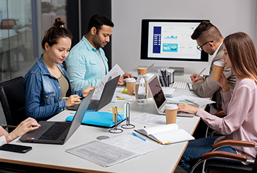 From IT Helpdesk to Strategic Partner: The Evolving Role of IT in Business